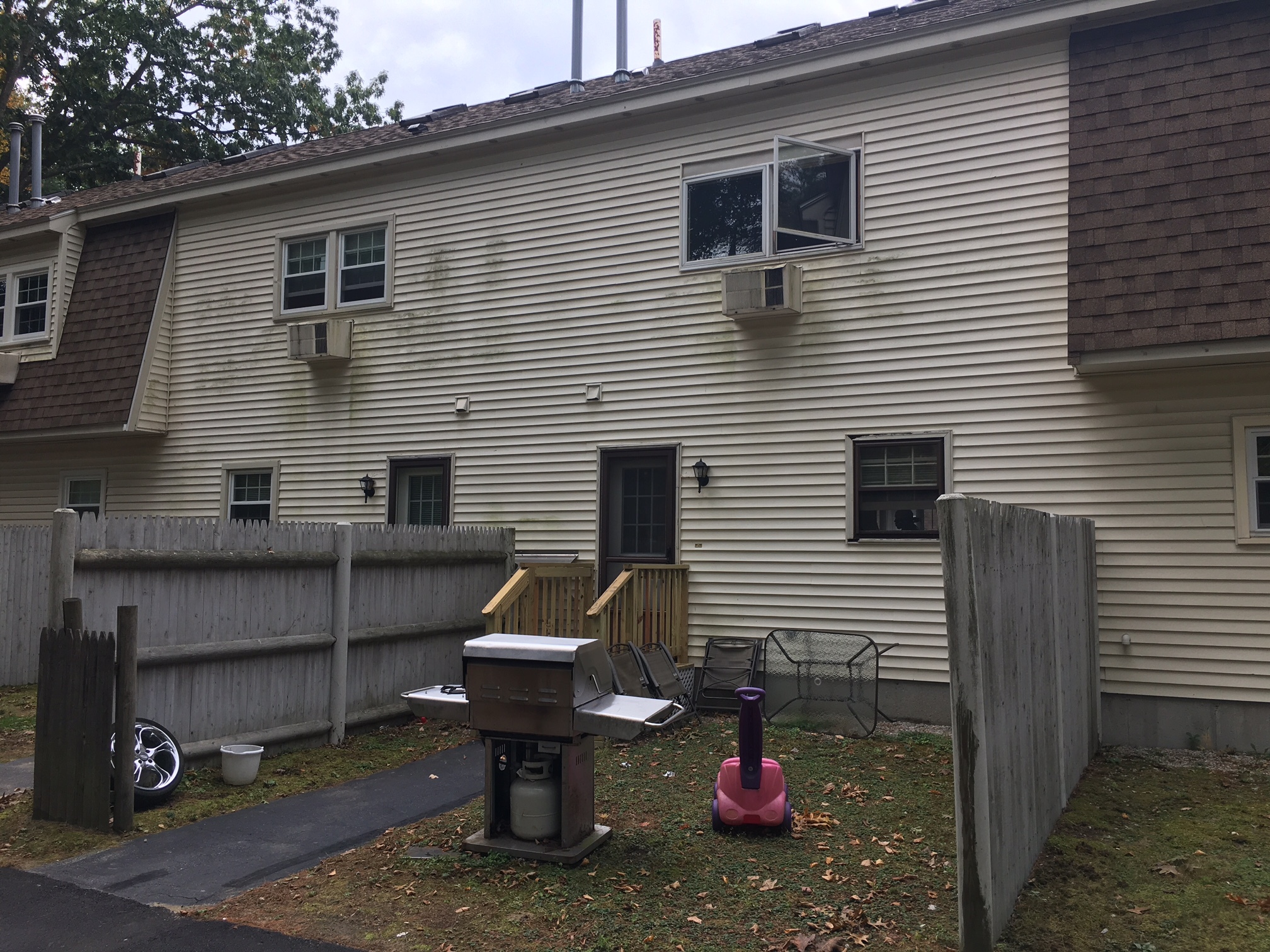 NEW LISTING a desirable condo in Manchester NH
